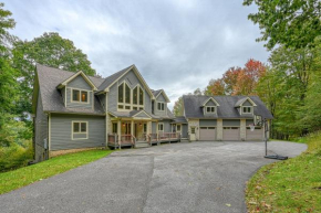 Spacious Panoramic Deep Creek Lodge
